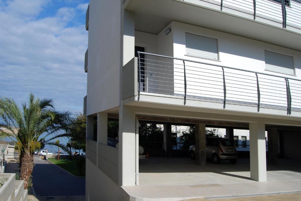 Residence Lungomare Порто-Торрес Екстер'єр фото