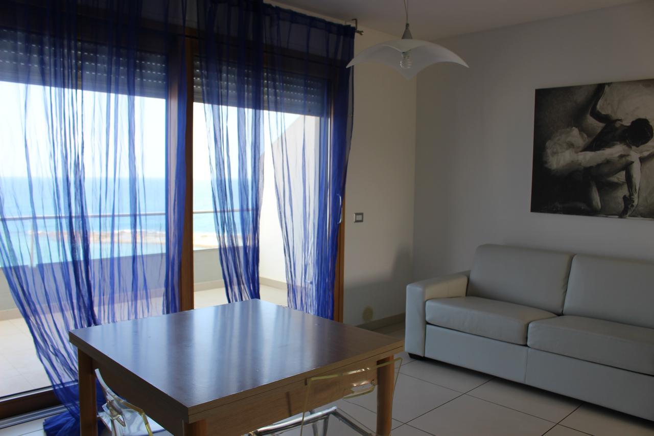 Residence Lungomare Порто-Торрес Екстер'єр фото