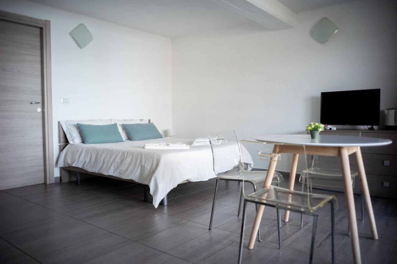 Residence Lungomare Порто-Торрес Екстер'єр фото